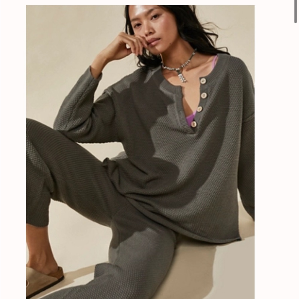 Like New - Free People - Hailee Sweater Set - Large - Color Pewter